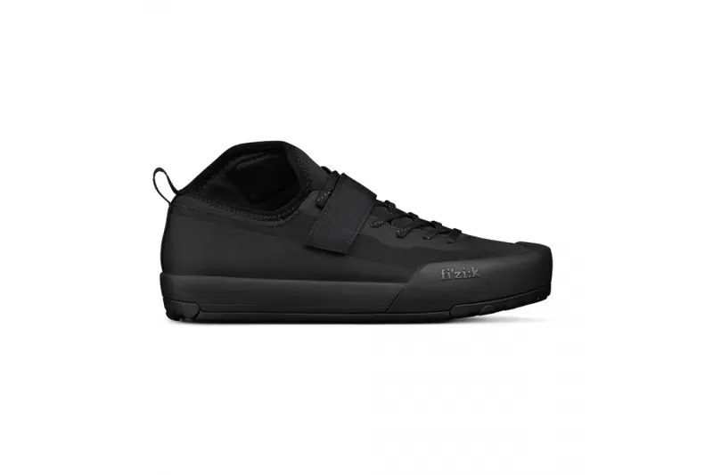 Fizik Gravita Shoes 42 1/2 Black