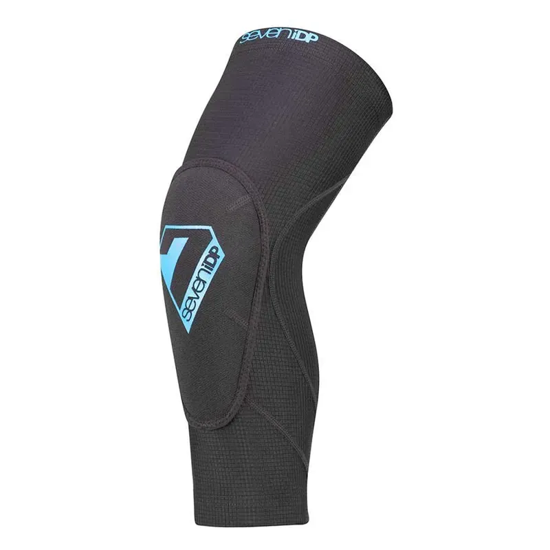7iDP Sam Hill Lite Knee/Shin Guard in Black
