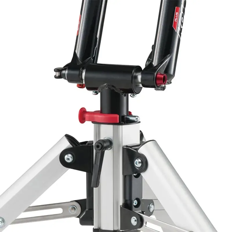 Minoura FG542 Hybrid Roller Trainer in White-3