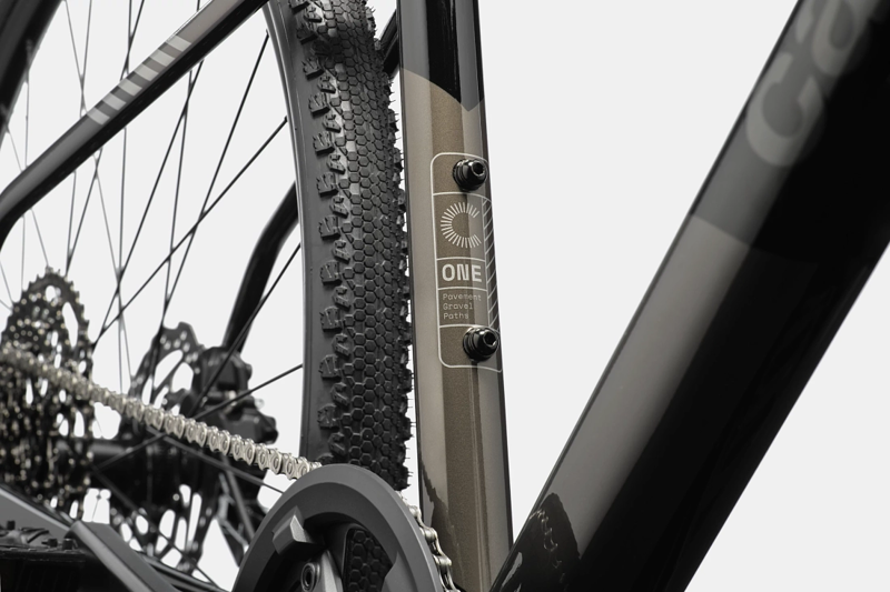 Cannondale Quick CX 1 Fitness Bike in Black-5
