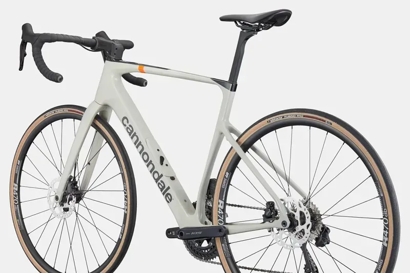 Cannondale Synapse Carbon 4 Endurance Bike in Chalk-5