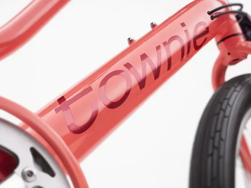 Electra Townie Go 7D Step Thru Medium in Guava-2