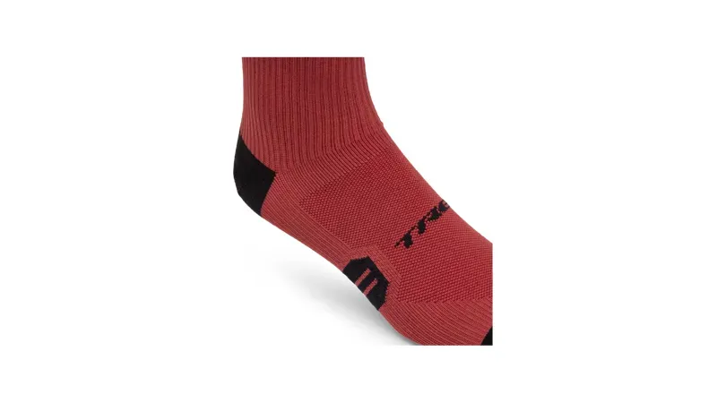 Fox Racing x Trek Ranger Mountain Bike Socks in Red-2
