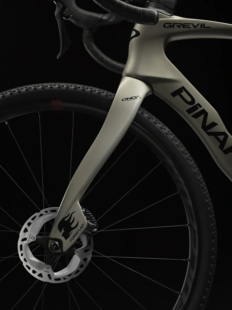Pinarello Grevil F5 GRX610 Gravel Bike - Grey-7