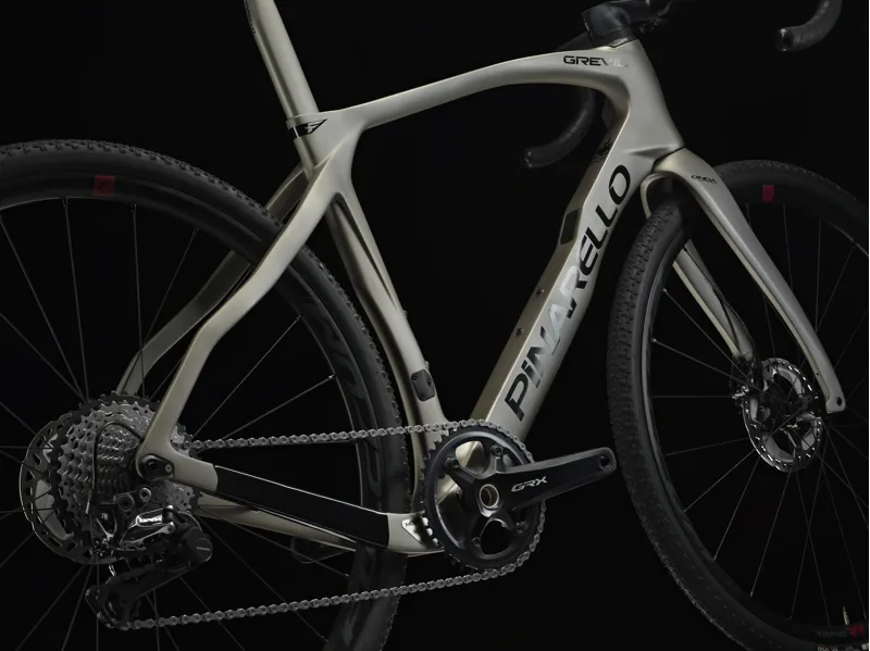 Pinarello Grevil F5 GRX610 Gravel Bike - Grey-4