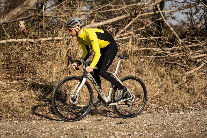 Pinarello Grevil F5 GRX610 Gravel Bike - Grey-13